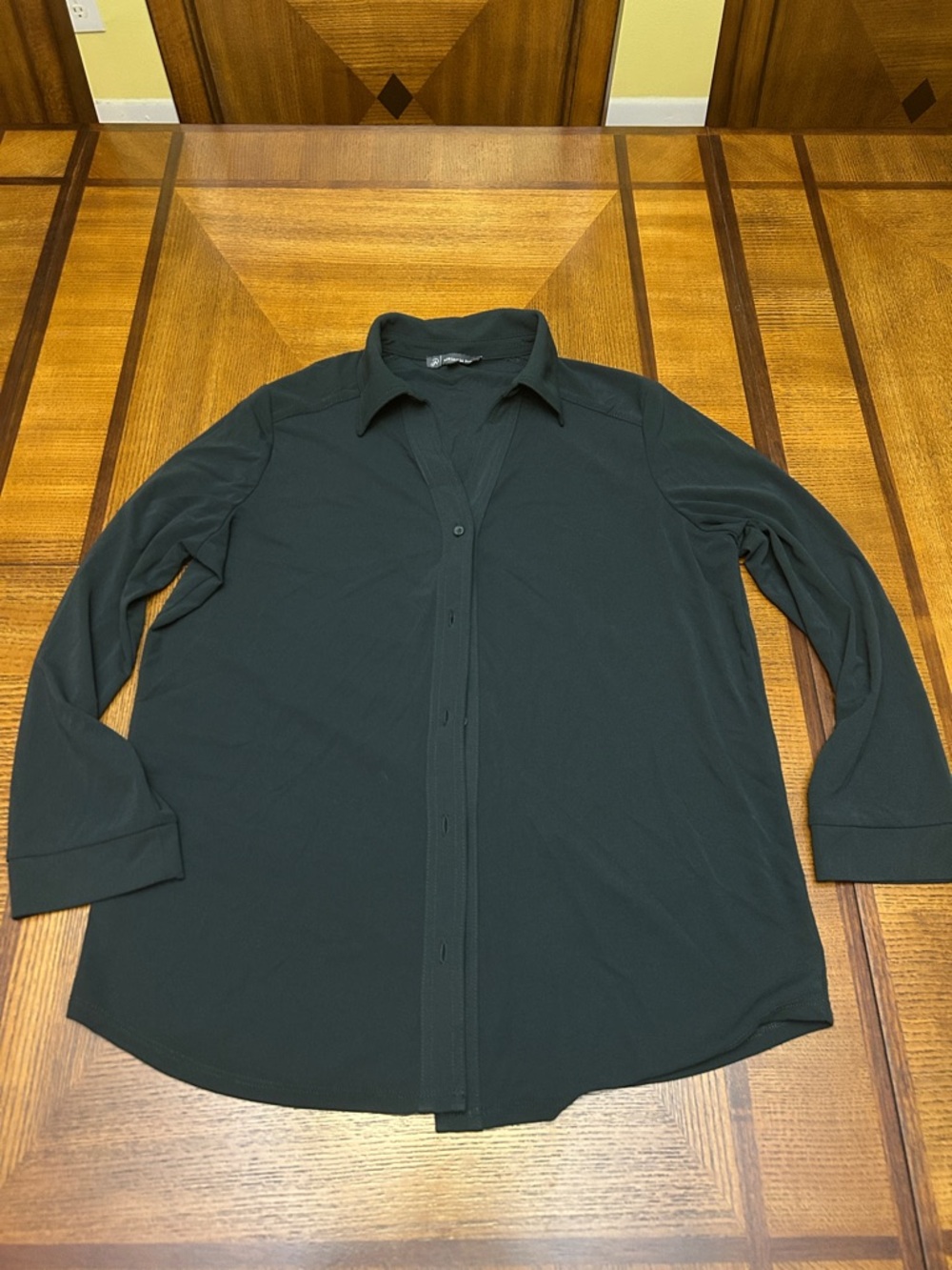 Adrianna Papéll Dark Green Long-Sleeve Button-Up Shirt